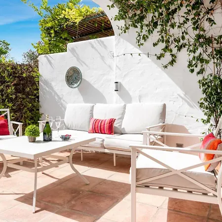 Preciosa Casa En Aloha Golf Holiday home